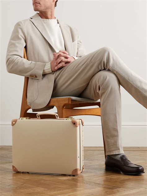 globetrotter case